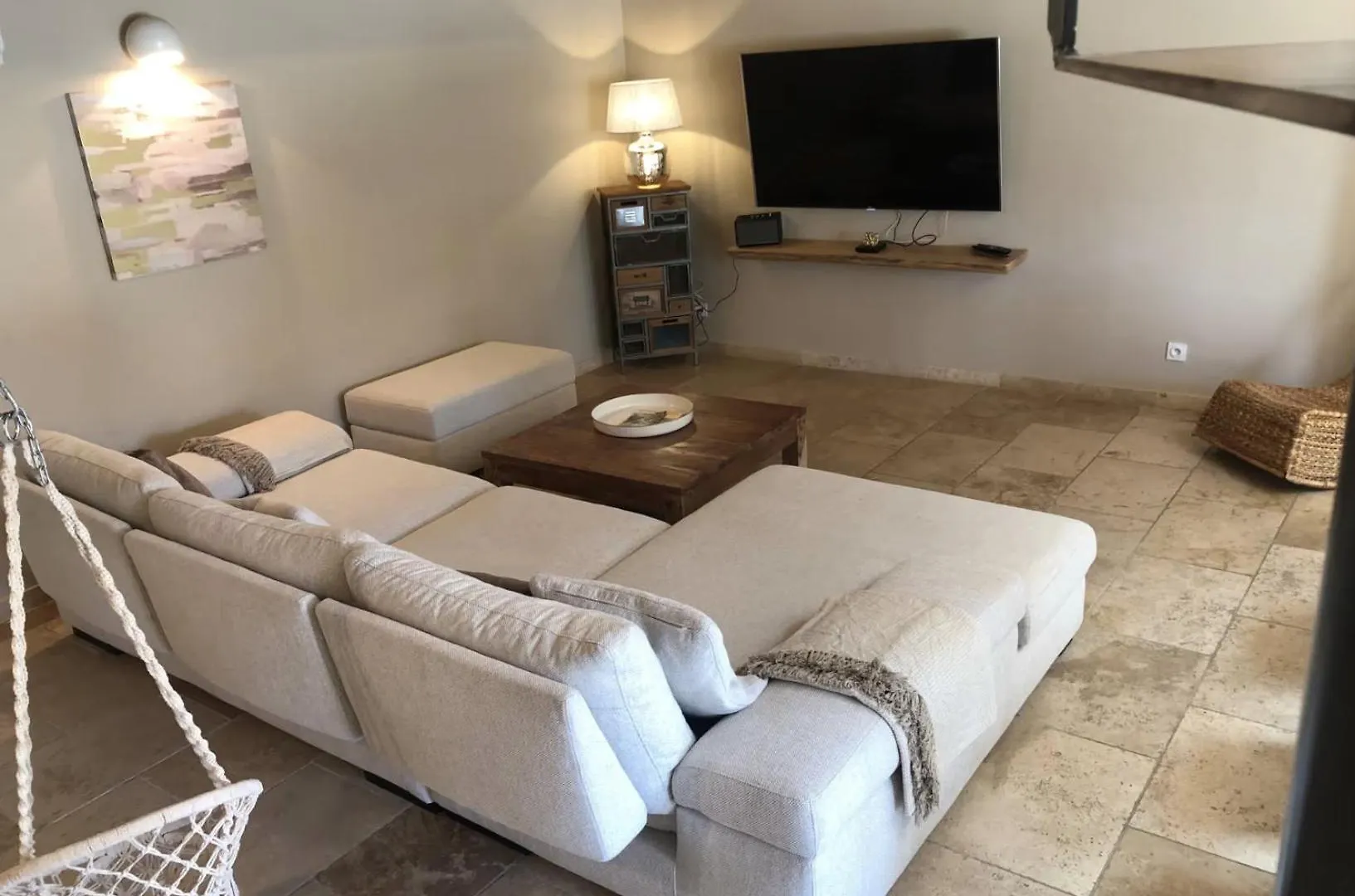 Les Murmures Paluds de Noves Holiday home